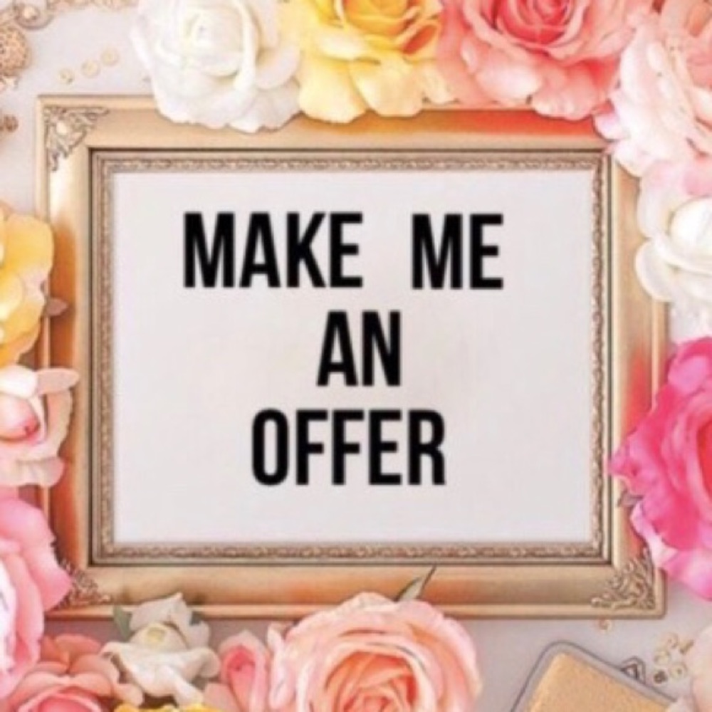 Reasonable offers are welcomed ⭐️⭐️